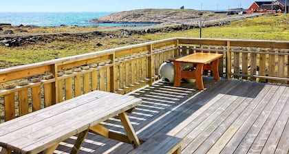 8 Person Holiday Home in SĂŠtervik