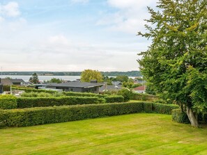 Lake view - 6 Person Holiday Home in Børkop (Borkop)