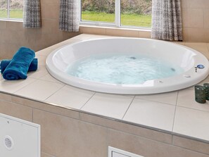 House | Spa treatment