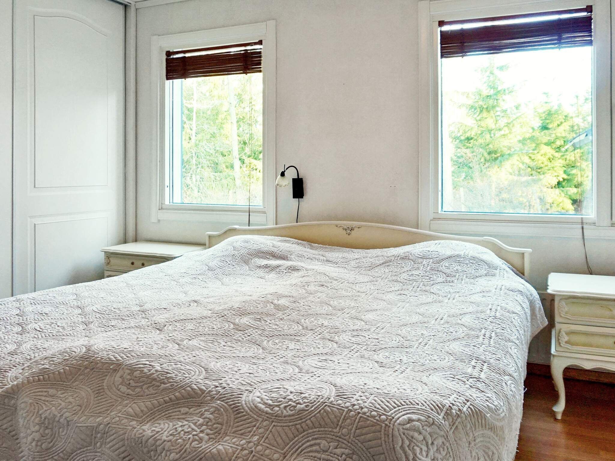 2 phòng ngủ, trang bị nội thất với thiết kế riêng biệt 