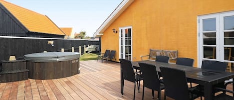 House | Spa treatment