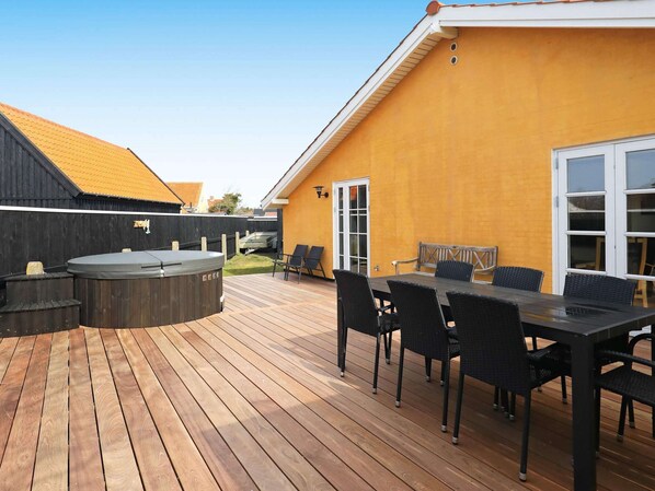 House | Spa treatment