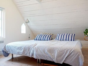 3 bedrooms, individually furnished