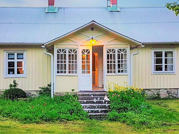 Exterior