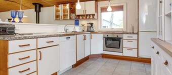 6 Person Holiday Home in Dannemare