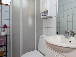 Bathroom - 6 Person Holiday Home in Ebeltoft (Ebeltoft)