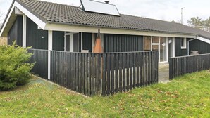 Exterior - Holiday Home in Ålbæk (Aalbaek)