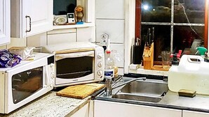 Private kitchen - 6 Person Holiday Home in Leksand (Leksand)