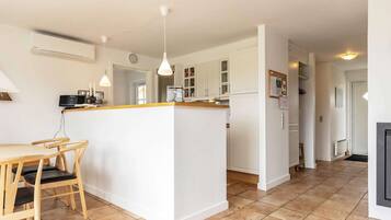 House | Dining