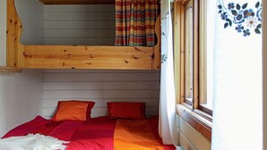 1 bedroom, bed sheets - 5 Person Holiday Home in Transtrand (Transtrand)