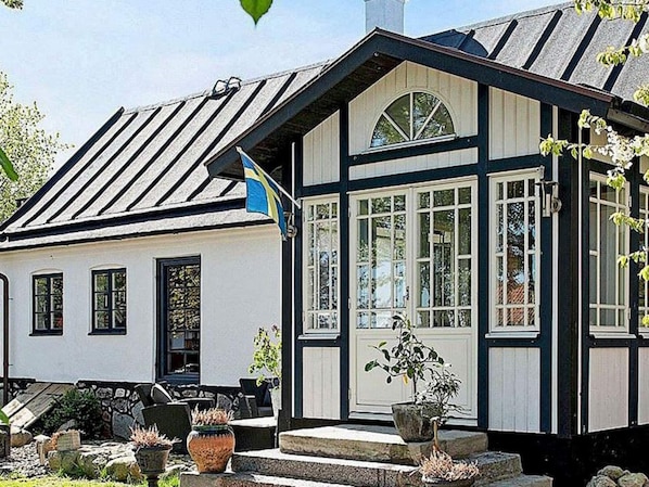 House | Exterior