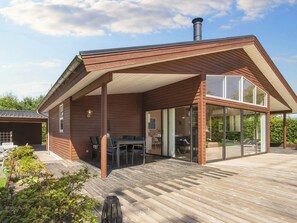 Exterior - Holiday Home in Glesborg (Glesborg)