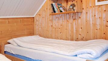House | 3 bedrooms, individually furnished