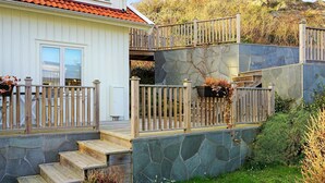 Exterior - 6 Person Holiday Home in Rönnäng (Roennaeng)
