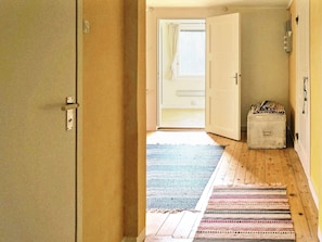 3 bedrooms, individually furnished