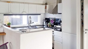 Ảnh chưa phân loại, 5 trong số 32 ảnh, nút