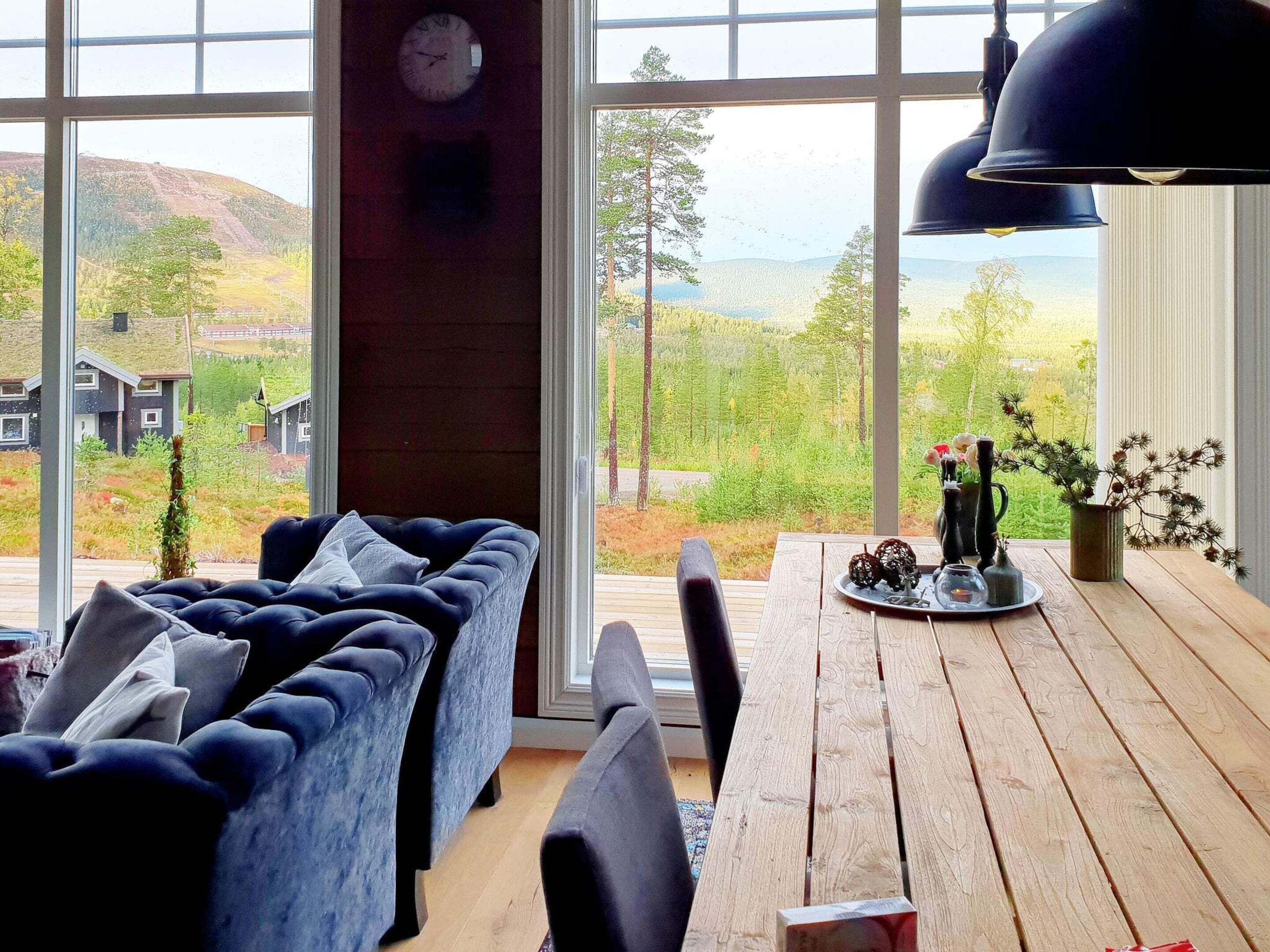 House | Dining