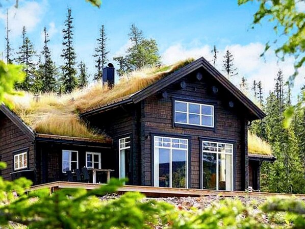 House | Exterior