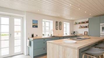 House | Private kitchen | Highchair