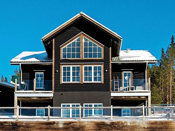 House | Exterior