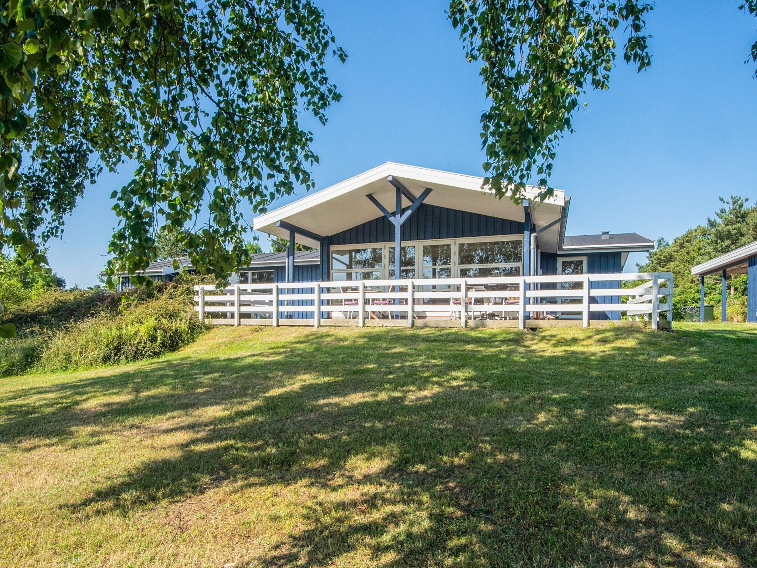 الإطلالة من المنشأة