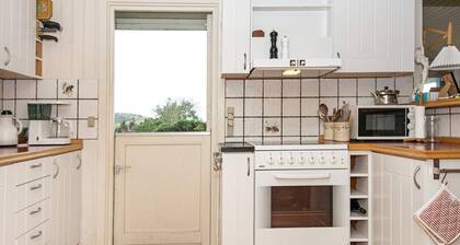 6 Person Holiday Home in Knebel