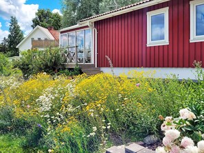 House | Exterior - Seaside Charm in Hoviksnas-by Traum (Höviksnäs)