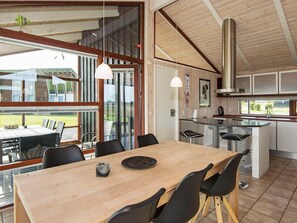 House | Bahagian dalam