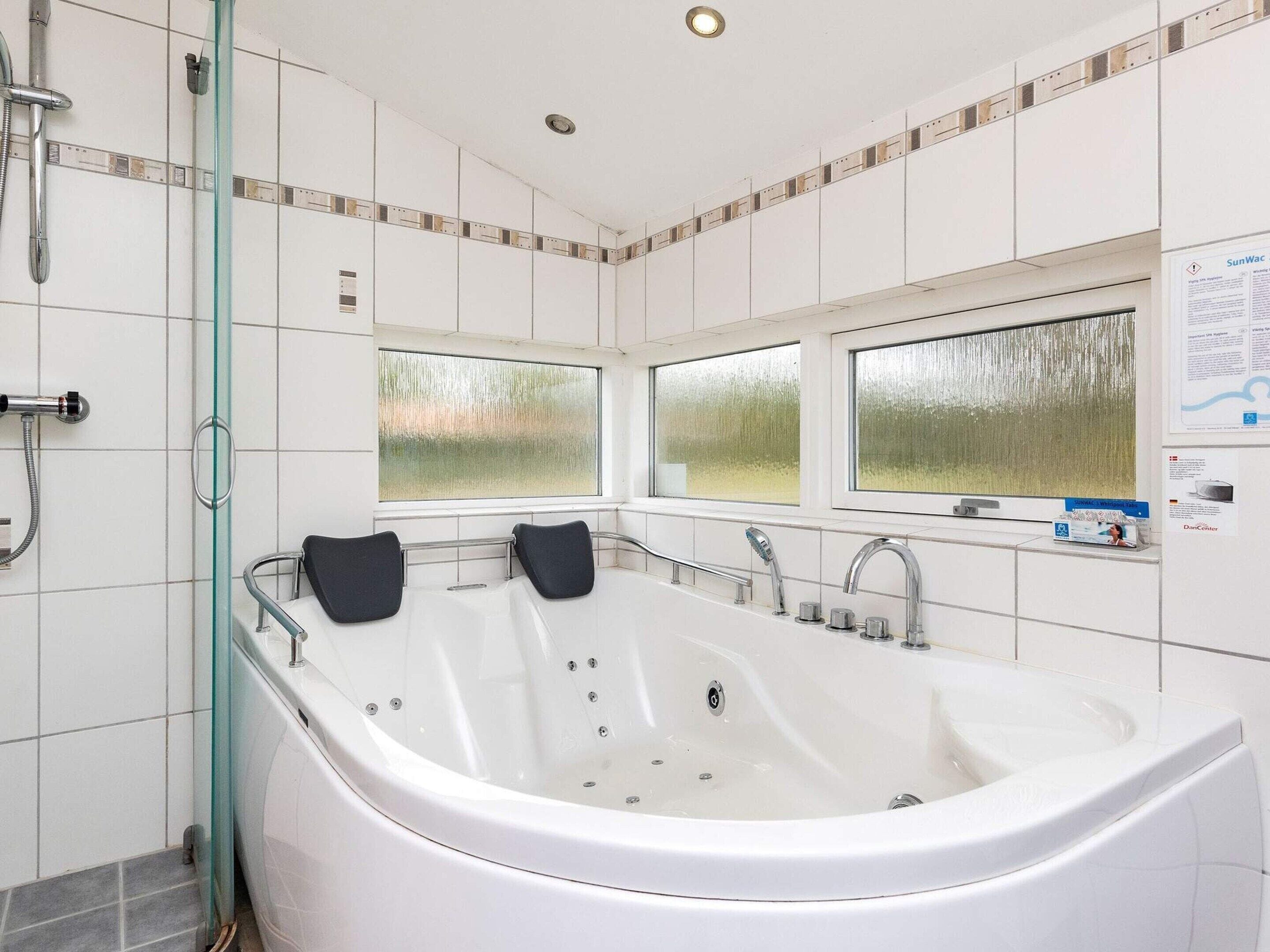 House | Spa treatment