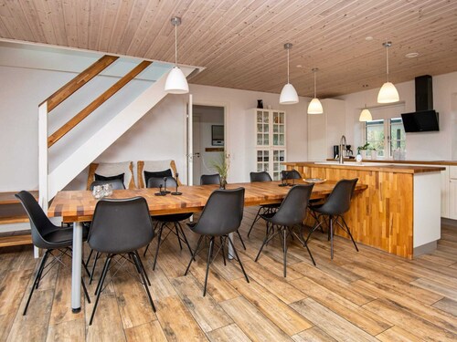 10 Person Holiday Home in Glesborg