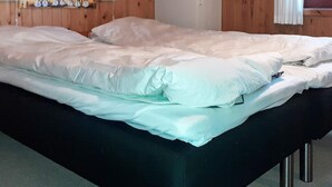 3 bedrooms, cots/infant beds - Traditional Holiday Home in Hvide Sande With Terrace (Hvide Sande)