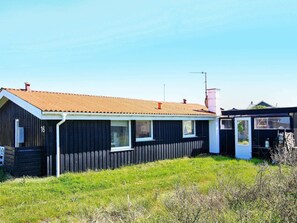 Exterior - Pleasing Holiday Home in Vestervig With Terrace (Vestervig)