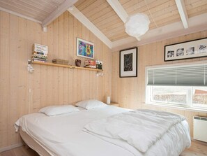 House | Interior - 4 Star Holiday Home in Ebeltoft (Ebeltoft)