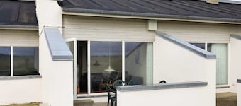 Seaside Serenity in Taysinge-by Traum