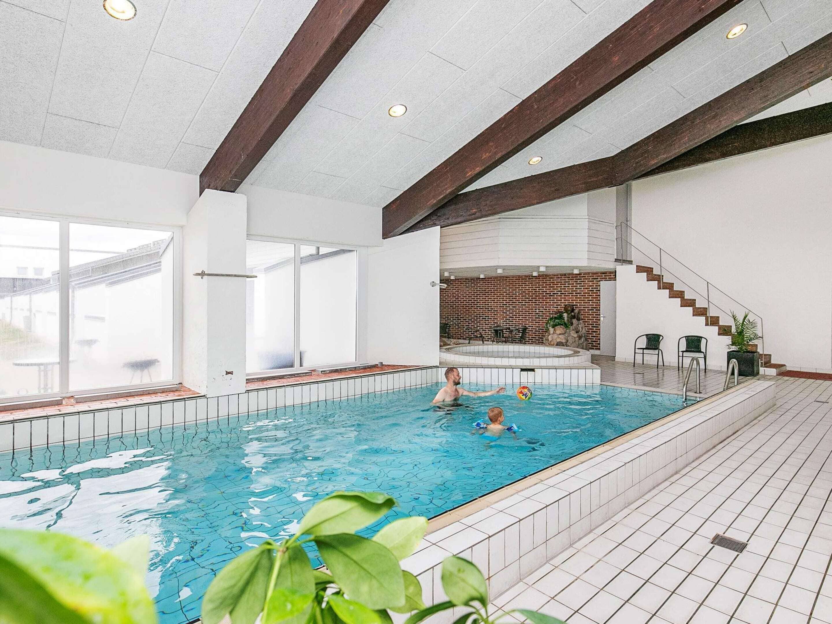 Apartment | Pool | Outdoor pool