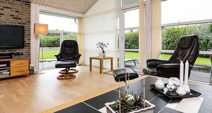 8 Person Holiday Home in Fjerritslev