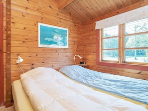 3 kamar tidur dan tempat tidur bayi
