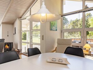 House | Dining