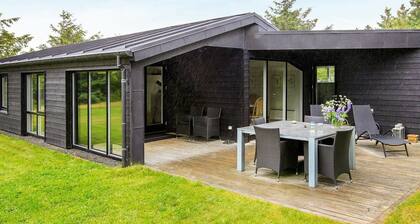 Gorgeous Holiday Home in Jutland, Midtjylland With Sauna