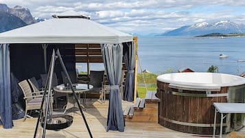 House | Spa treatment