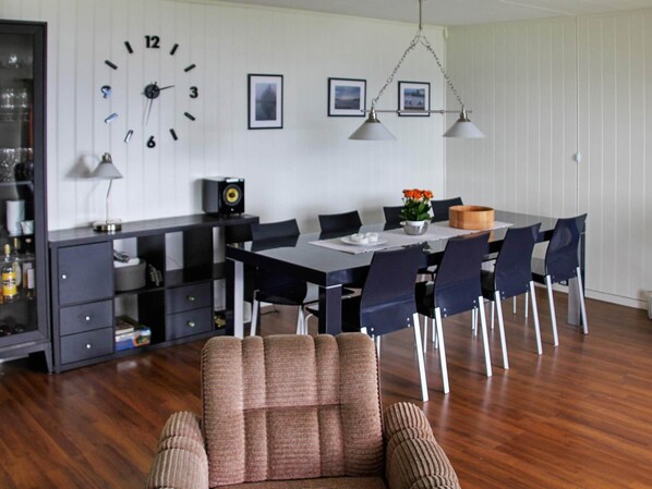 House | Dining - 10 Person Holiday Home in Lyngseidet (Lyngen)