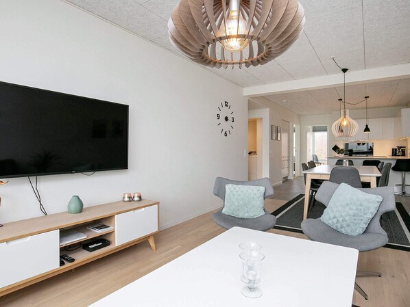 Apartment | Interior - 5 Star Holiday Home in Ringkobing (Ringkobing)