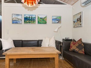 House | Interior - Holiday Home in Glesborg (Glesborg)