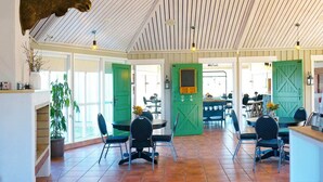 Ảnh chưa phân loại, 5 trong số 32 ảnh, nút