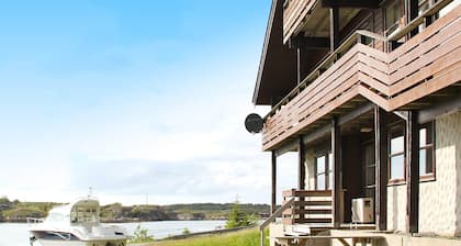 5 Person Holiday Home in Selsoyvik