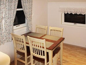 House | Dining