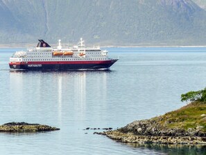 House | Miscellaneous