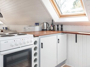 House | Interior - 4 Person Holiday Home in Ebeltoft (Ebeltoft)