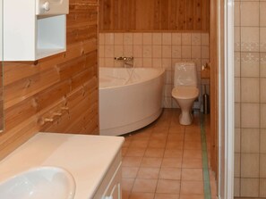 Bathroom - 8 Person Holiday Home in Skei i Jølster (Jolster)