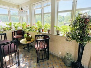 House | Dining - Charming Villa Retreat-by Traum (Varekil)